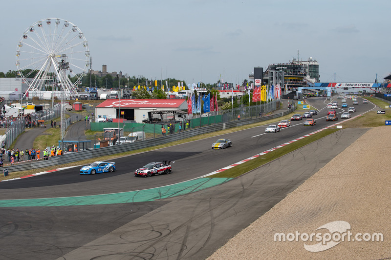 #65 Proom Racing Porsche Cayman GT4 Clubsport: Volker Wawer, Achim Wawer, Rob Thomson