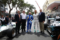 Chase Carey, F1 Patronu, Formula One, Ross Brawn, Motorsporları Sorumlusu, FOM, Keke Rosberg, Nico Rosberg ve Prens Albert, 1982 Williams FW08 Cosworth and 2016 Mercedes W07