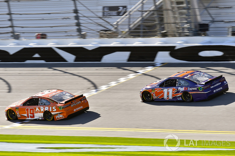 Daniel Suarez, Joe Gibbs Racing Toyota and Denny Hamlin, Joe Gibbs Racing Toyota
