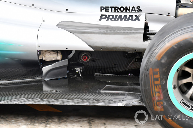 Mercedes-Benz F1 W08 barge board detail
