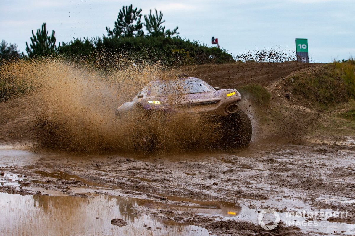 Cristina Gutierrez, Sebastien Loeb, X44
