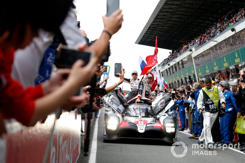 #8 Toyota Gazoo Racing Toyota TS050: Sébastien Buemi, Kazuki Nakajima, Fernando Alonso