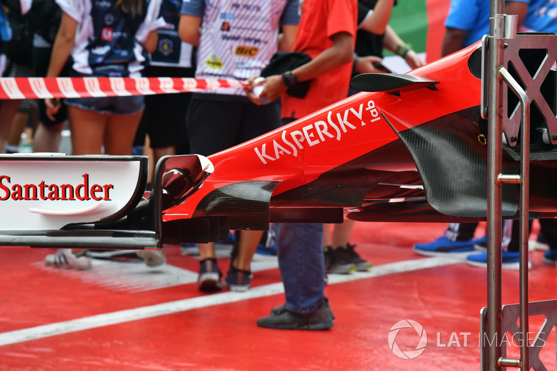 Ferrari SF70H front wing detail