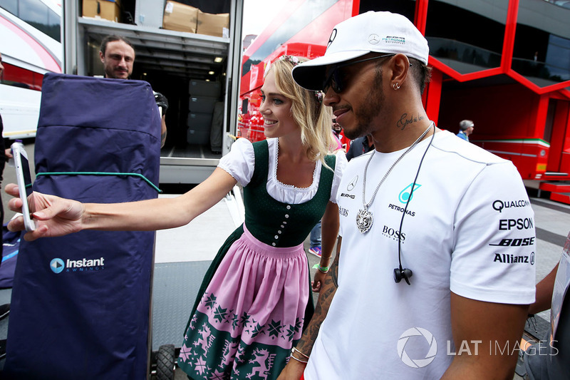 Грід-гьол, Льюіс Хемілтон, Mercedes AMG F1