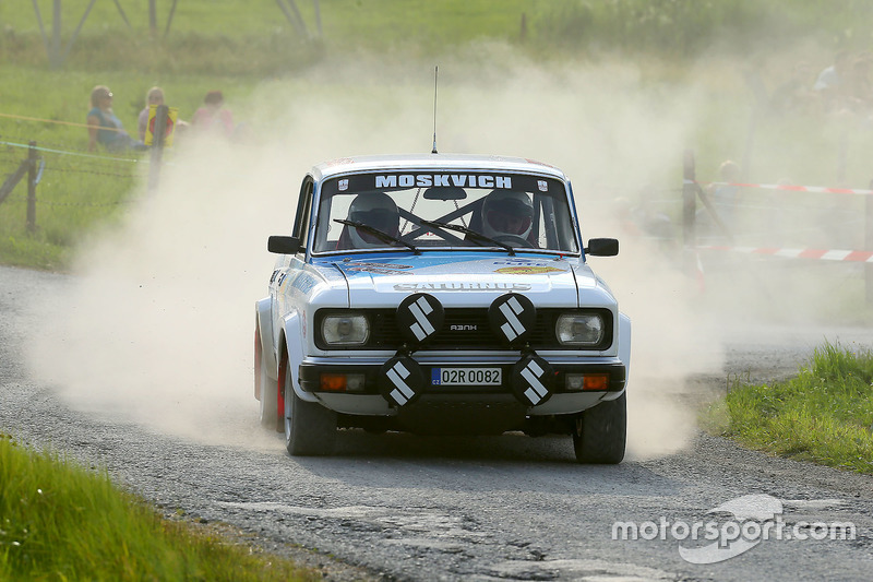 AZLK-Moskvich 1600 SL
