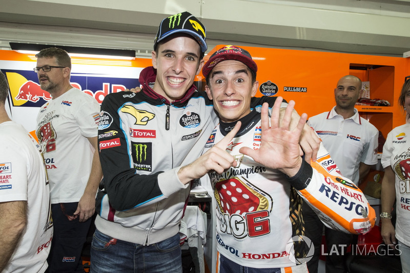 Чемпион мира Марк Маркес, Repsol Honda Team, и Алекс Маркес, Marc VDS