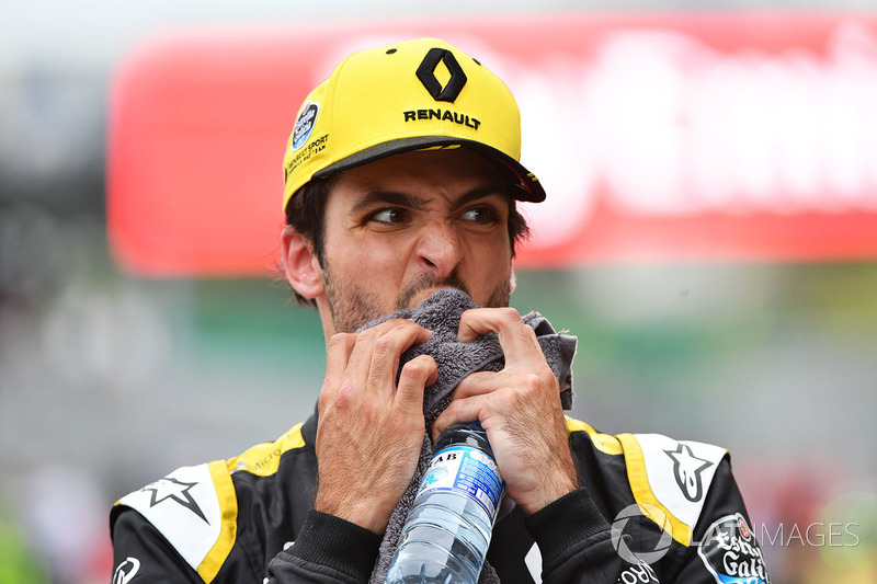 Карлос Сайнс-мол., Renault Sport F1 Team