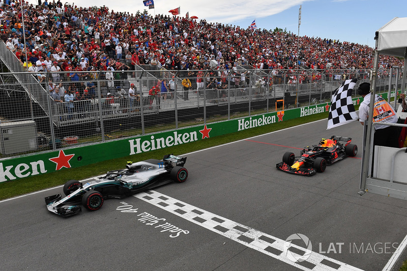 Valtteri Bottas, Mercedes-AMG F1 W09, Max Verstappen, Red Bull Racing RB14