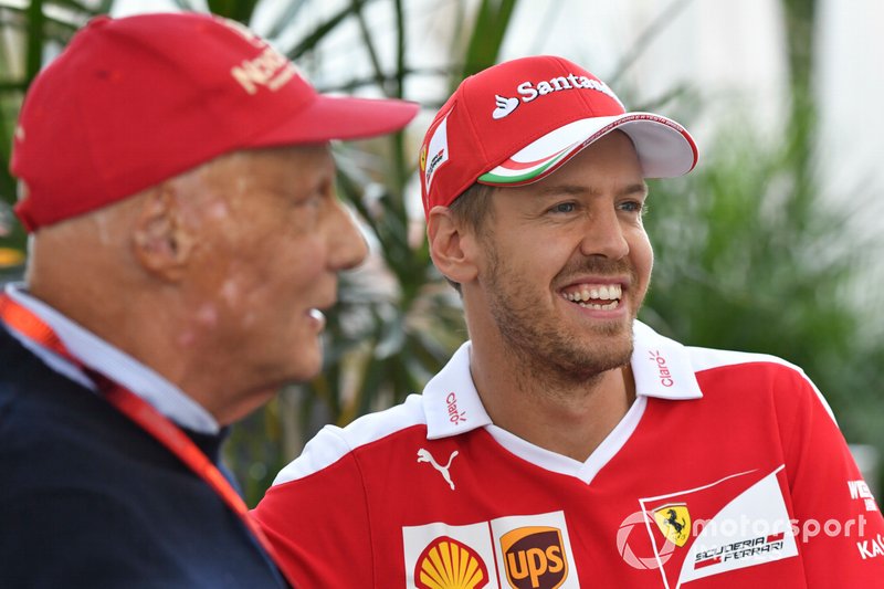 Niki Lauda, président non exécutif de Mercedes AMG F1 et Sebastian Vettel, Ferrari