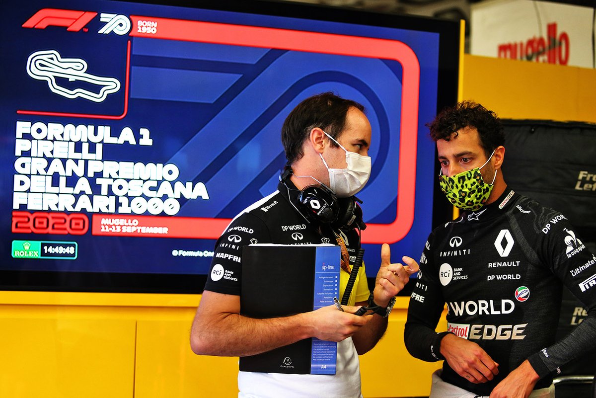 L'ingegnere Karel Loos, Renault F1 e Daniel Ricciardo, Renault F1