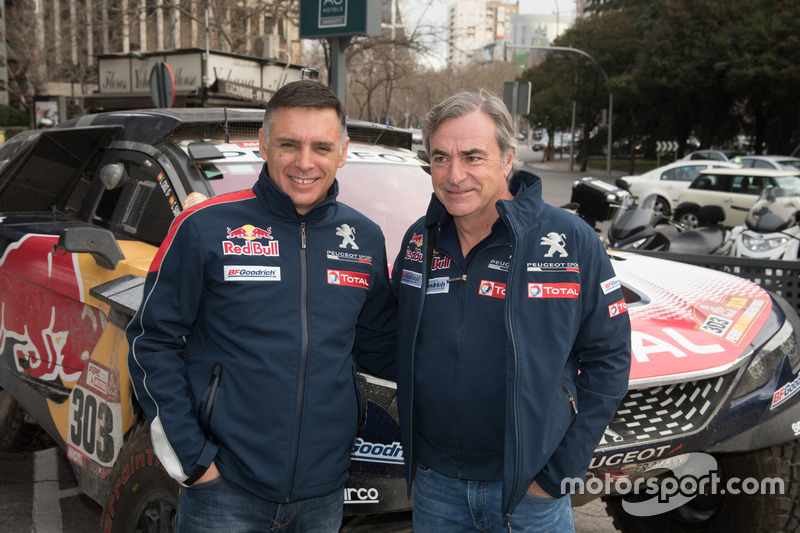 Lucas Cruz navigátor és Carlos Sainz
