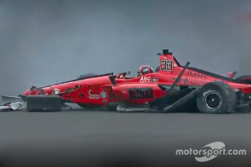 Джеймс Девісон, A.J. Foyt Enterprises with Byrd / Hollinger / Belardi Chevrolet crash