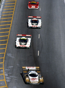Боб Воллек, Дерек Белл і Джо Андретті, Porsche 962