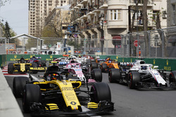 Carlos Sainz Jr., Renault Sport F1 Team