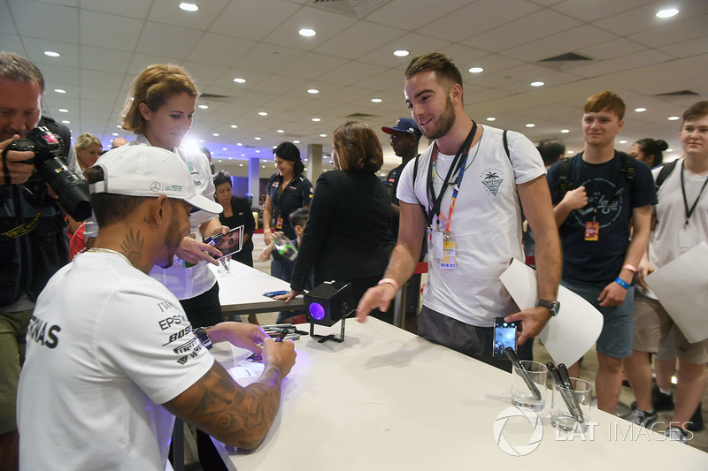 Lewis Hamilton, Mercedes AMG F1