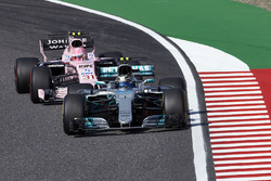 Валттері Боттас, Mercedes AMG F1 W08, Естебан Окон, Sahara Force India F1 VJM10