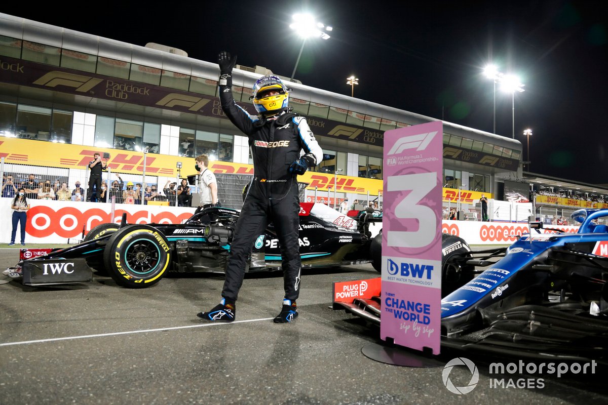 Fernando Alonso, Alpine F1, 3rd position, in Parc Ferme