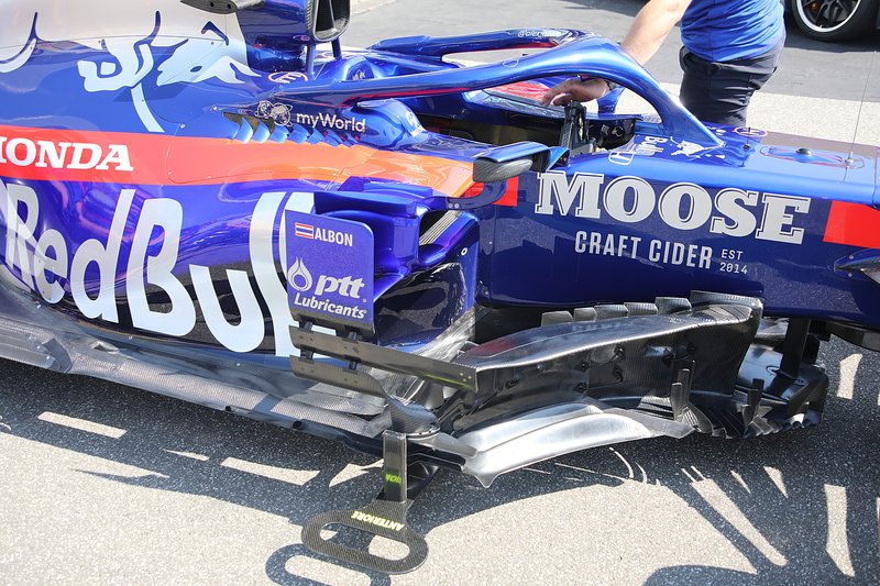 Новый аэродинамический пакет для Toro Rosso STR14, представленный в пятницу