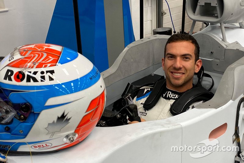 Примерка кресла Williams FW43 для Николя Латифи