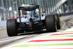 Lewis Hamilton, Mercedes AMG F1 W07 Hybrid