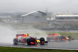 Макс Ферстаппен, Red Bull Racing RB12 та його товариш по команді Даніель Ріккардо, Red Bull Racing R