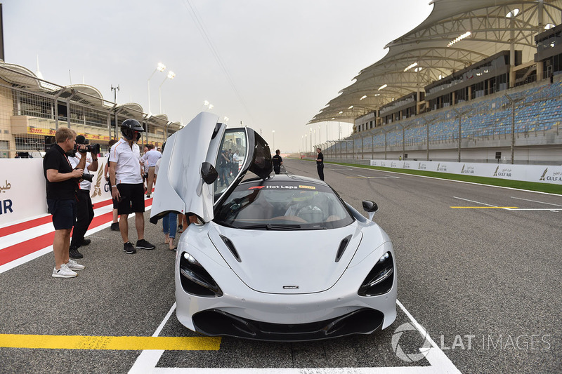 Pirelli pist turları McLaren'i