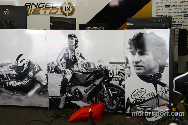 Aspar Racing garage