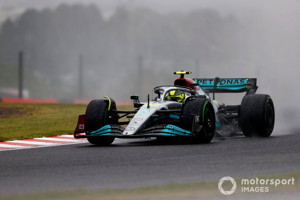 Lewis Hamilton, Mercedes W13