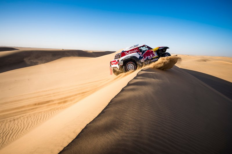 #302 JCW X-Raid Team: Stephane Peterhansel, Paulo Fiuza