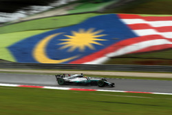 Lewis Hamilton, Mercedes-Benz F1 W08