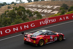 №88 Maranello Motorsport, Ferrari 488 GT3: Тони Виландер, Крейг Лаундес, Джейми Уинкап