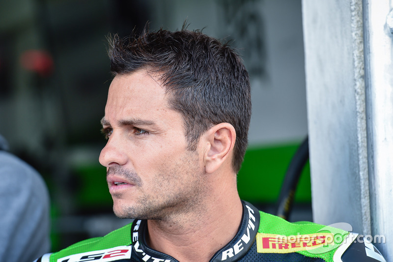 #11, Team SRC Kawasaki, Kawasaki: Gregory Leblanc, Randy de Puniet, Fabien Foret