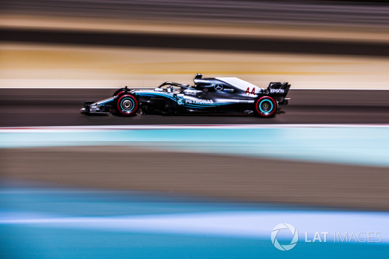 Льюіс Хемілтон, Mercedes-AMG F1 W09 EQ Power+