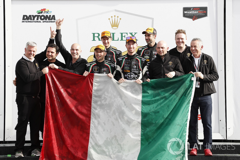 #11 GRT Grasser Racing Team Lamborghini Huracan GT3, GTD: Rolf Ineichen, Mirko Bortolotti, Franck Pe