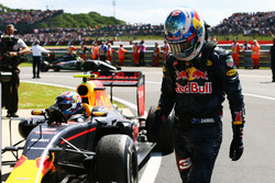 Даніель РІккардо і Макс Ферстаппен, Red Bull Racing RB12 у закритому парку