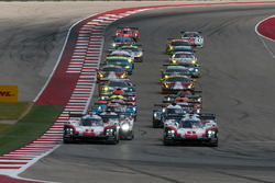 Start: #1 Porsche Team Porsche 919 Hybrid: Neel Jani, Andre Lotterer, Nick Tandy lider
