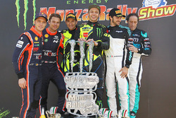 I vincitori Valentino Rossi, Carlo Cassina, Ford Fiesta WRC, al secondo posto Andreas Mikkelsen, Thierry Neuville, Hyundai NG i20 WRC, al terzo posto Marco Bonanomi, Gigi Pirollo, Citroën DS3 WRC