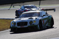 #117 EIcars BENTLEY GT3