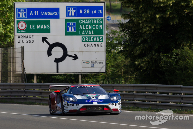 #68 Ford Chip Ganassi Racing Ford GT: Joey Hand, Dirk Müller, Sébastien Bourdais