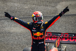 Race winner Max Verstappen, Red Bull Racing