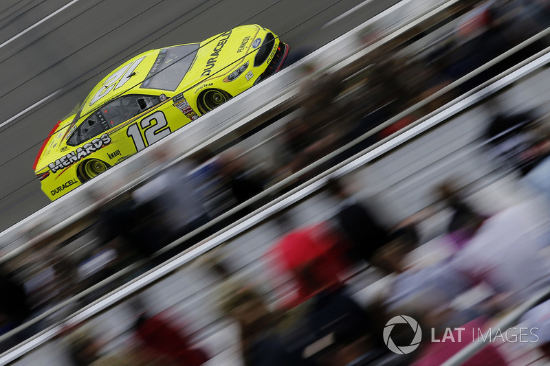 Ryan Blaney, Team Penske, Ford Fusion Menards/Duracell