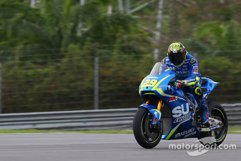Iannone laat zich zien