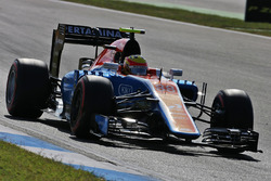 Rio Haryanto, Manor Racing MRT05