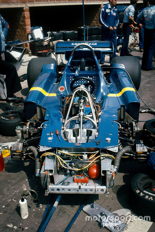 Шестиколісне шасі Tyrrell P34 Ford