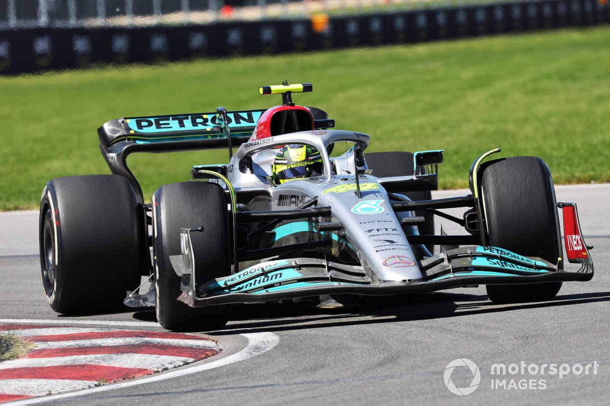Lewis Hamilton, Mercedes W13