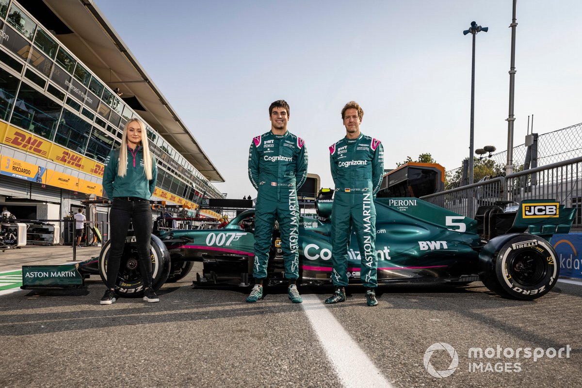 Jess Hawkins, Aston Martin development driver, Lance Stroll, Aston Martin, Sebastian Vettel, Aston Martin