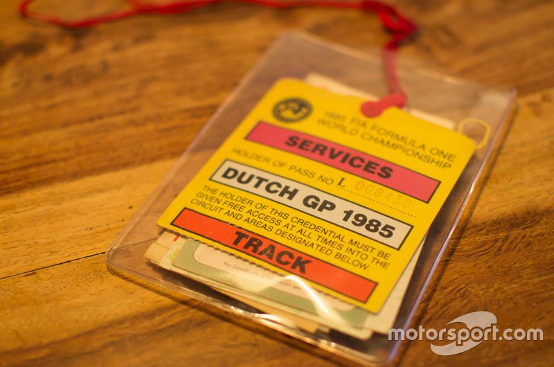 De pas van een marshal bij de Grote Prijs van Nederland van 1985