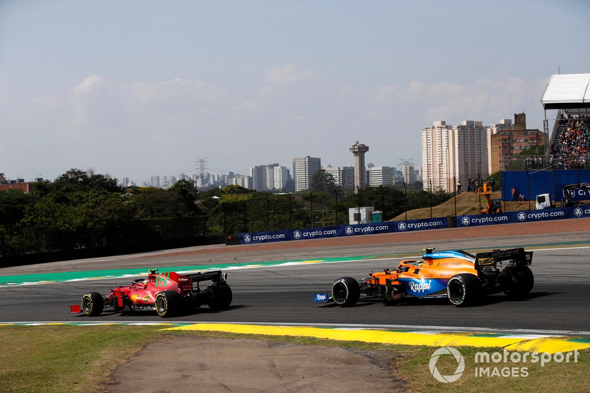 Carlos Sainz Jr., Ferrari SF21, Lando Norris, McLaren MCL35M