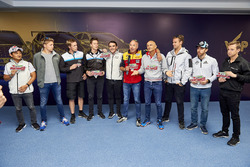 Tutti i piloti mandano un augurio a Tiago Monteiro, Honda Racing Team JAS, Honda Civic WTCC