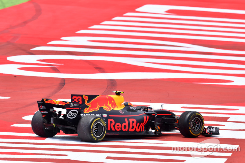 Kollision: Max Verstappen, Red Bull Racing RB13